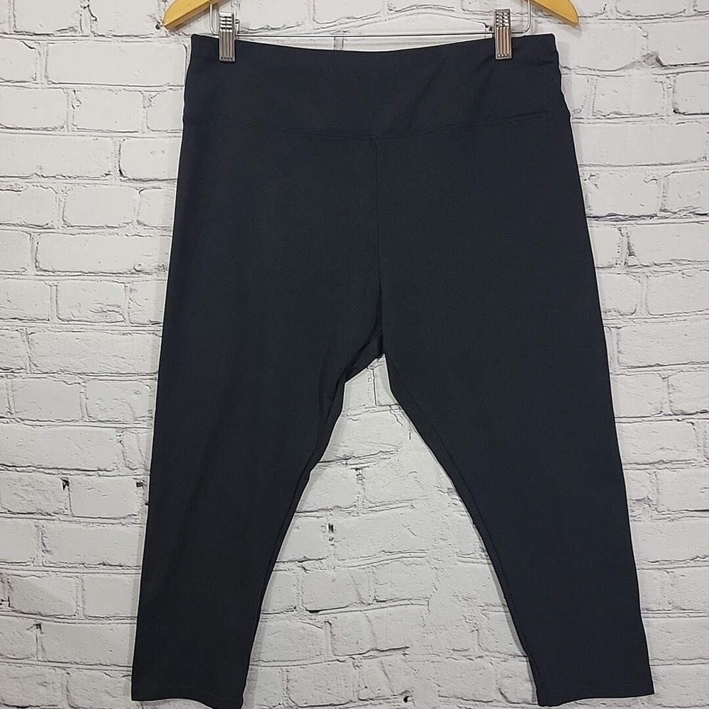 Luga‎ Black Athletic Stretch Pants Womens Sz XL Black
